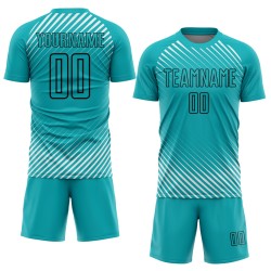 Maglia da calcio personalizzata con linee diagonali nere acquamarina stampata a sublimazione